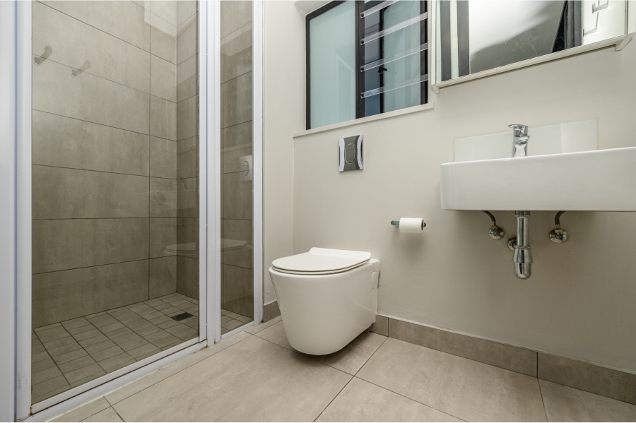 1 Bedroom Property for Sale in Summerstrand Eastern Cape